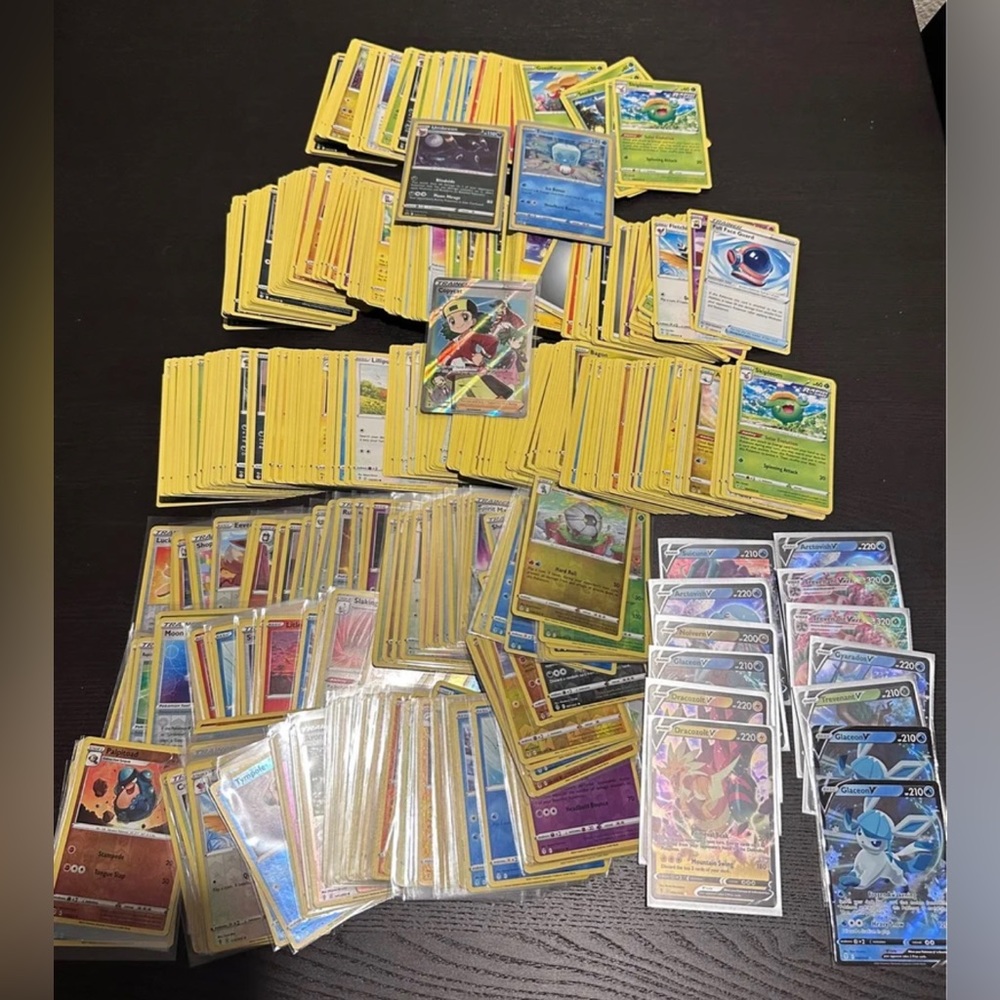 Pokémon Cards Evolving Skies Bulk